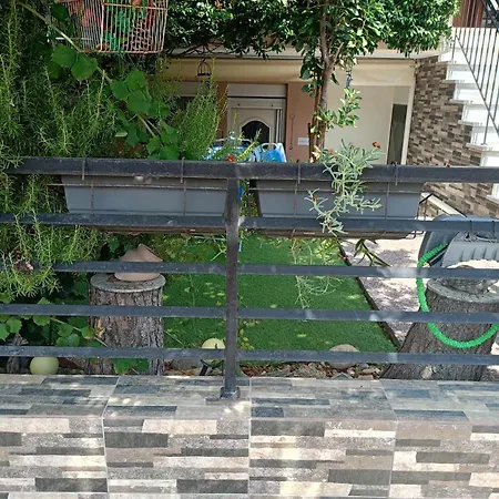 Apartment Vasiliki's Cosy House *