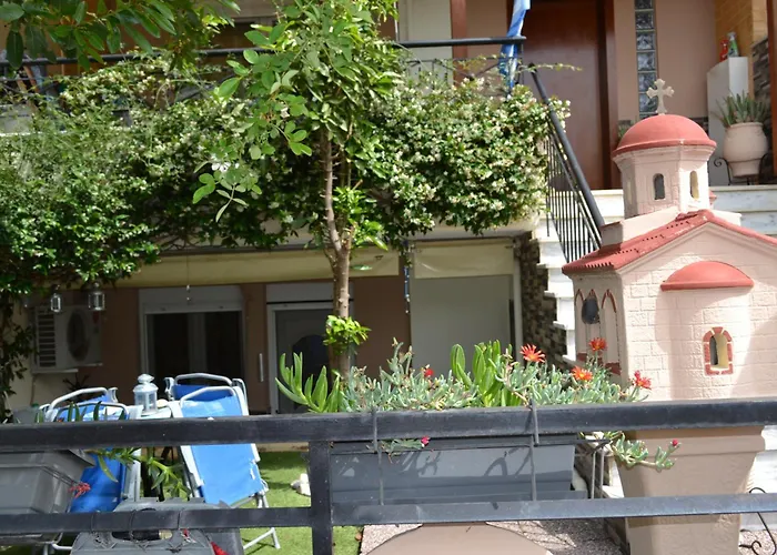 Vasiliki's Cosy House *