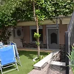 Vasiliki's Cosy House 아파트