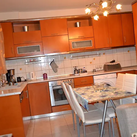 Vasiliki's Cosy House * 네아 미카니오나