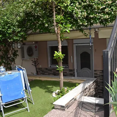 Vasiliki's Cosy House アパート